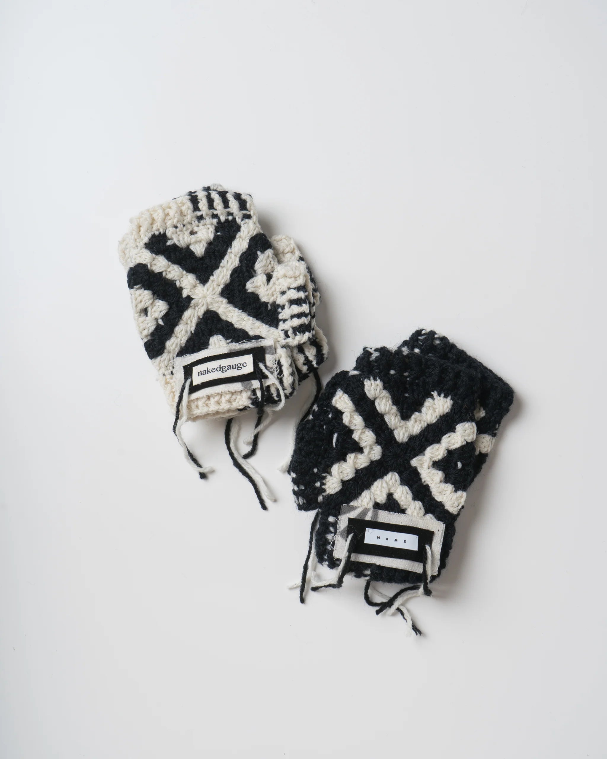leinwande Boa Hand Knitted Mittens新品未使用 leinwande（ラインヴァンド）の「Boa Hand Knitted Mittens