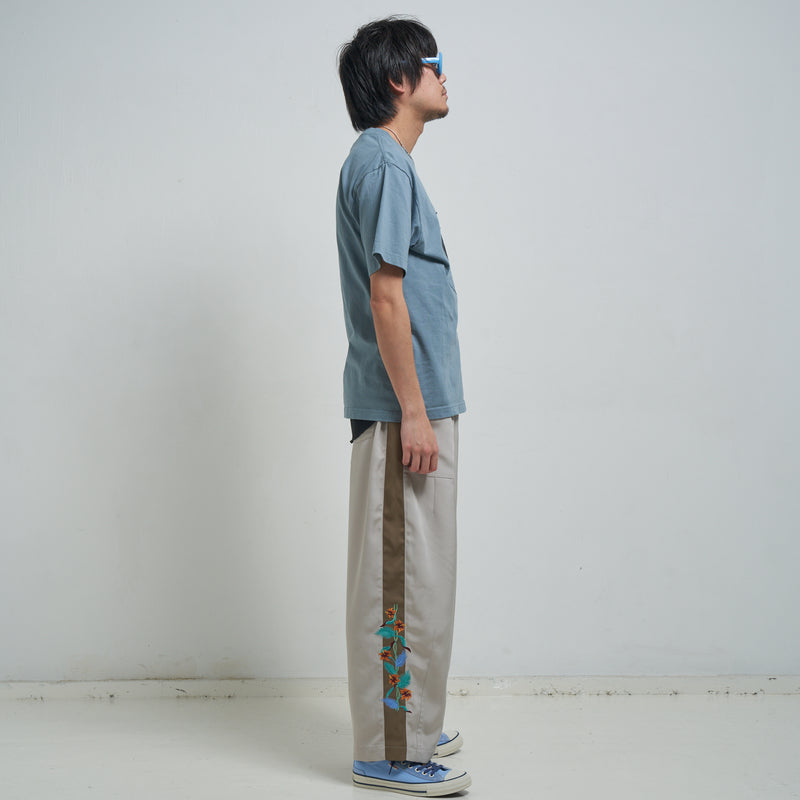[2025 summer] EFFECTEN / Hibiscus embroidery line wide tapered pants