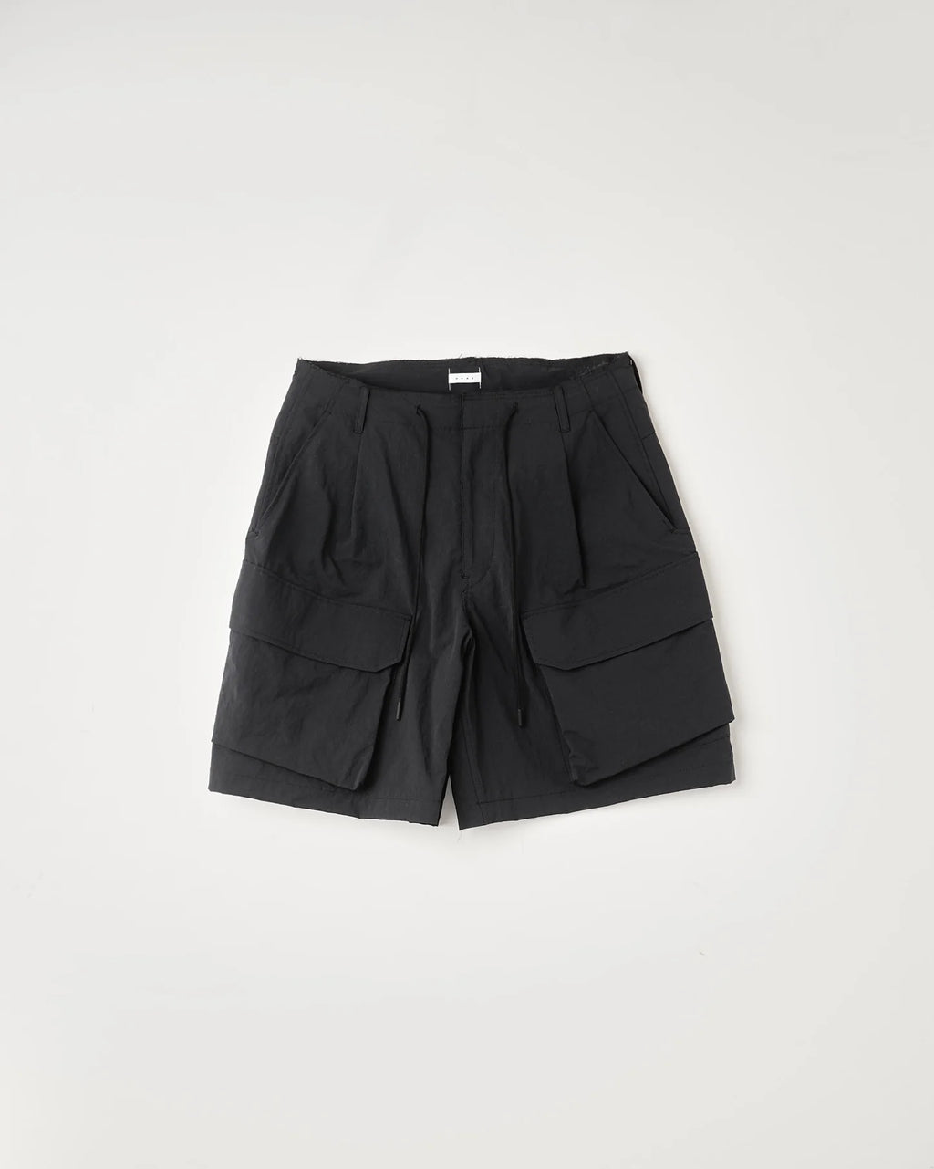 Name. / 26ss NYLON TWILL ONE TUCK CARGO SHORTS : TELE CUT