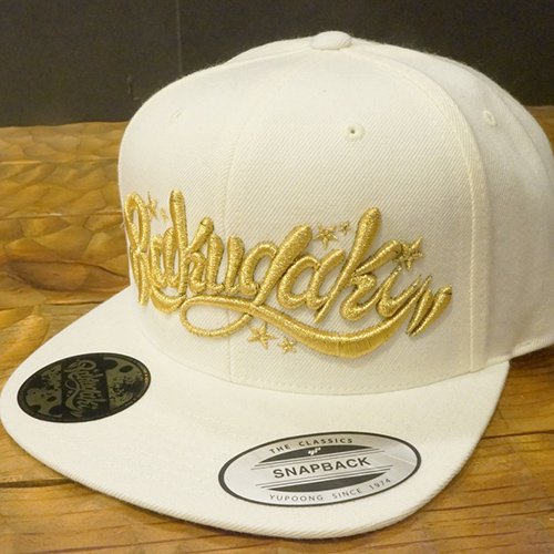 RAKUGAKI RAKUGAKI Main logo Snap Back Cap White x Gold